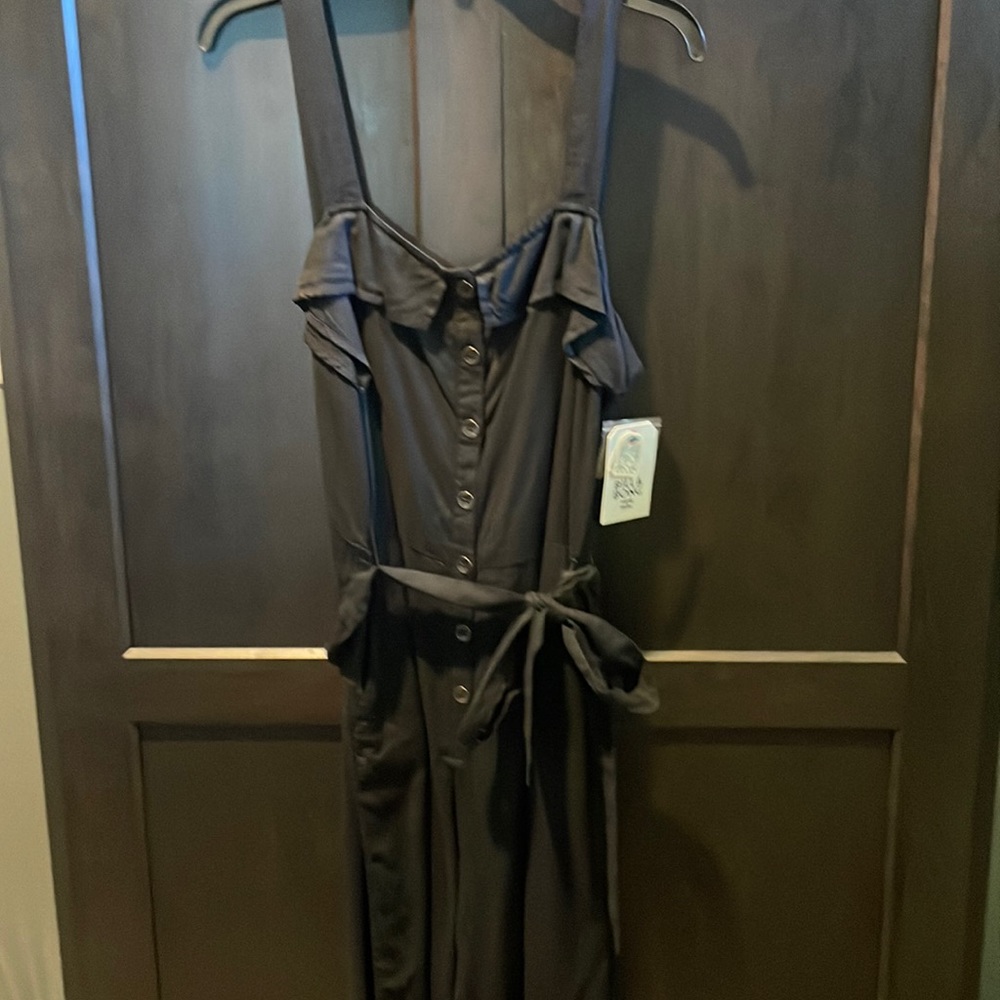 Brand New Billabong Cropped Halter Jumpsuit